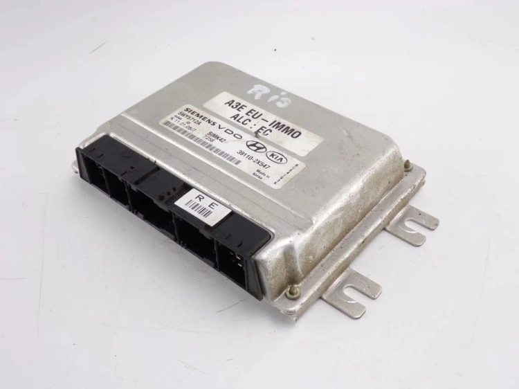 KOMPUTER STEROWNIK SILNIKA KIA RIO 1.3 39110-2X547