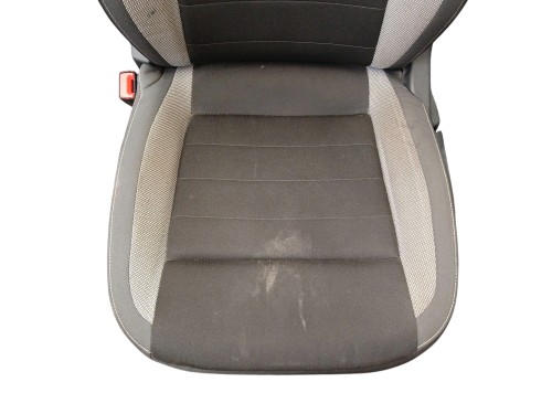 FOTEL LEWY PRZÓD SKODA RAPID (2012-2017) 1.4 TDI 90KM