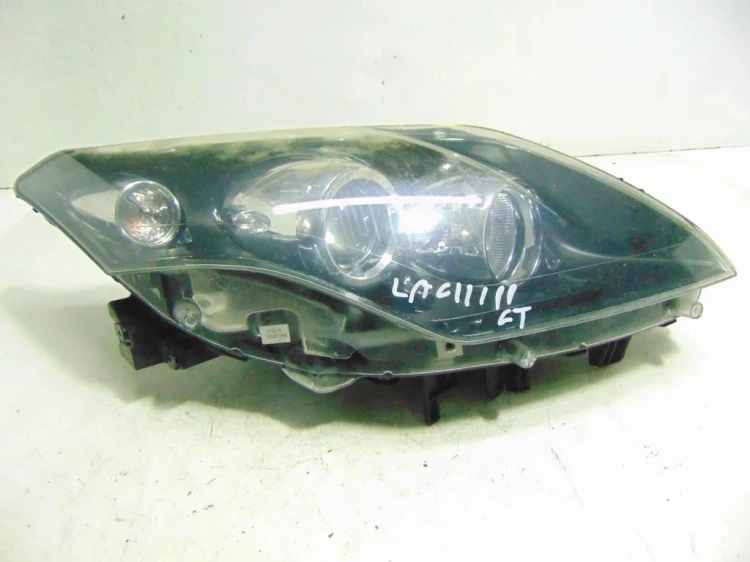 LAMPA PRAWY PRZÓD RENAULT LAGUNA III (2007-) 2.0 DCI