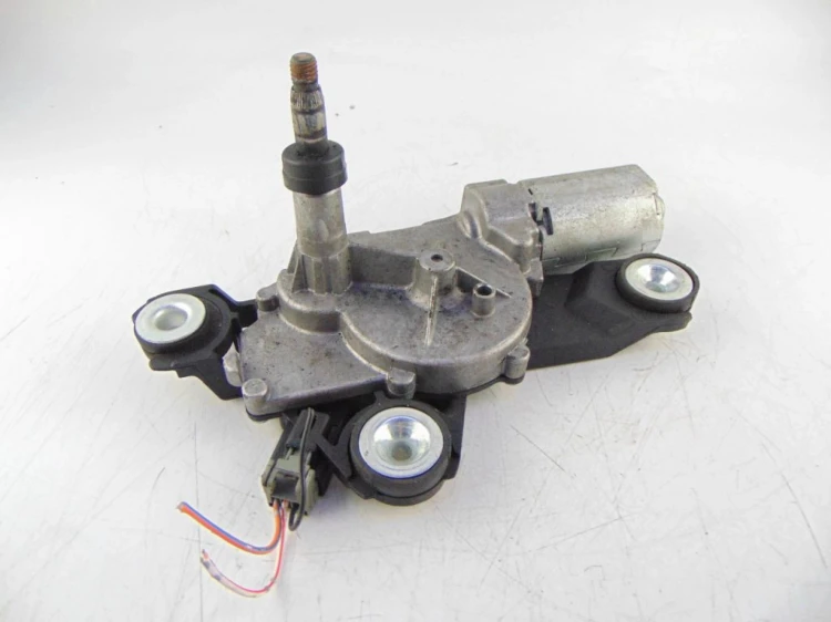 MECHANIZM WYCIERACZKI TYŁ MAZDA 3 I (2003-2009) 2.0 16V BEN 0390201588