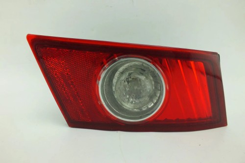LAMPA PRAWY TYŁ W KLAPE CHEVROLET EPICA
