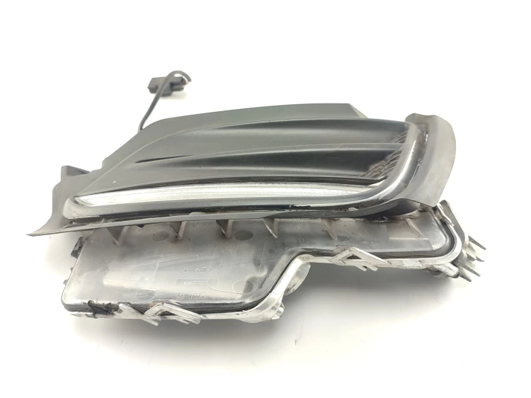 HALOGEN PRAWY VOLVO V60 I LIFT (2013-2018) 2.0 D4 190KM 31420396