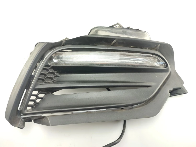 HALOGEN PRAWY VOLVO V60 I LIFT (2013-2018) 2.0 D4 190KM 31420396