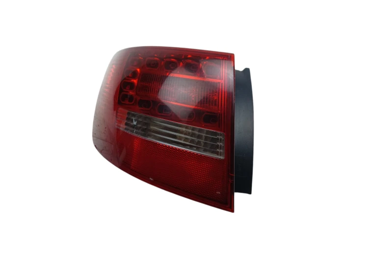LAMPA LEWY TYŁ AUDI A6 C6 LIFT (2008-2011) 2.7 V6 TDI 190KM 89037044