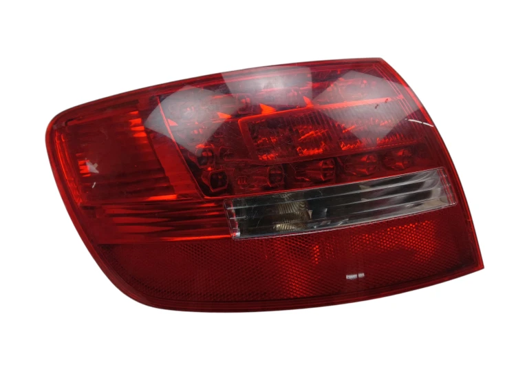 LAMPA LEWY TYŁ AUDI A6 C6 LIFT (2008-2011) 2.7 V6 TDI 190KM 89037044