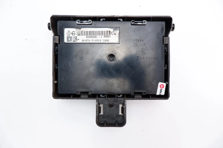 MODUŁ BCM RENAULT CLIO III (2005-2009) 8200652284A