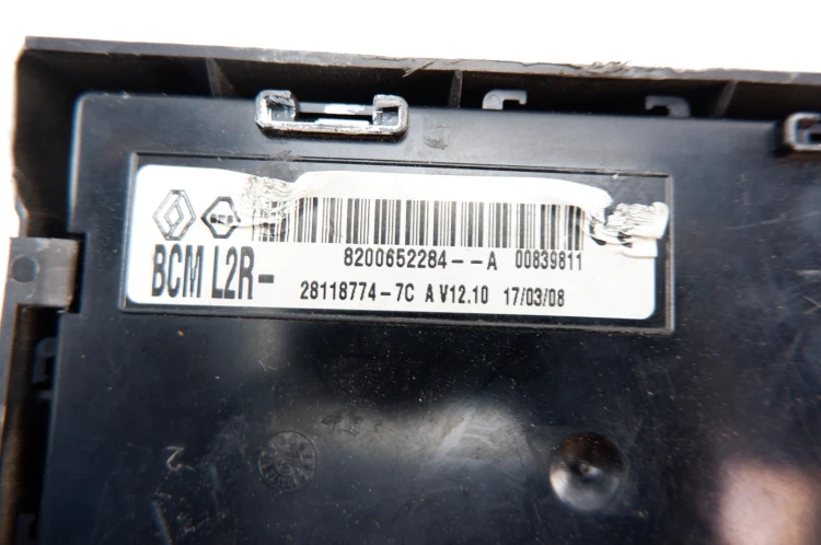 MODUŁ BCM RENAULT CLIO III (2005-2009) 8200652284A