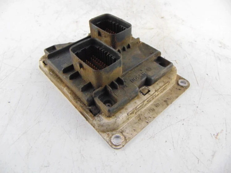 KOMPUTER STEROWNIK SILNIKA OPEL CORSA B 1.0 90532609