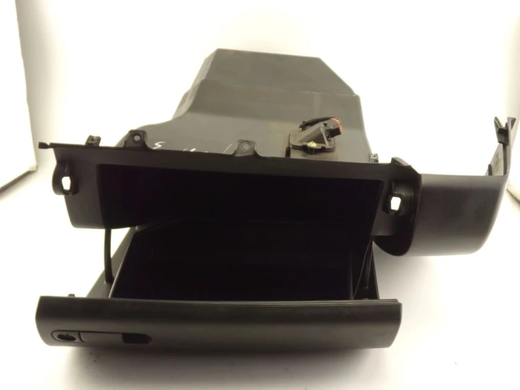 SCHOWEK DESKI MAZDA 3 I (2003-2009) 1.6 16V 4K64161