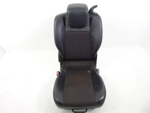 FOTEL TYŁ LEWY RENAULT SCENIC II (2003-2005) 1.9 DCI
