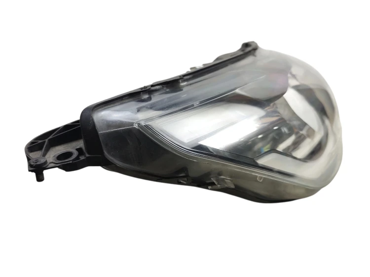 LAMPA PRAWY PRZÓD CITROEN C4 II B7 LIFT (2015-2018) 1.2 THP 130KM 980862378