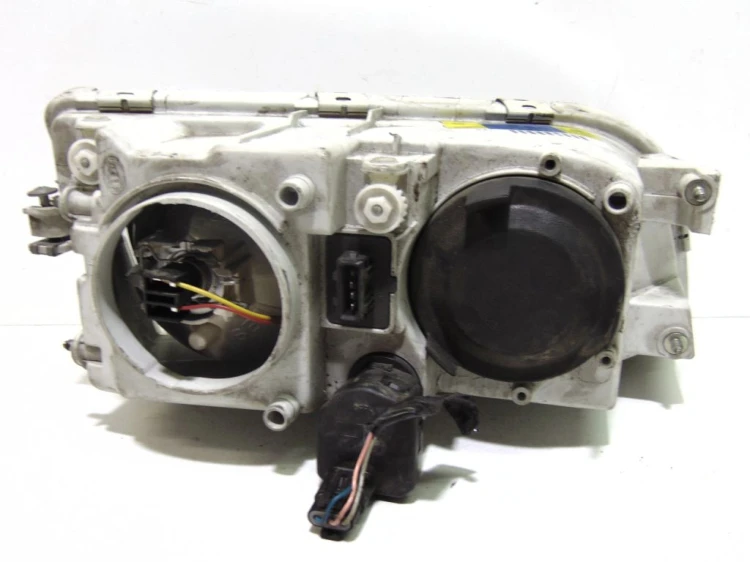 LAMPA LEWY PRZÓD VOLVO S40