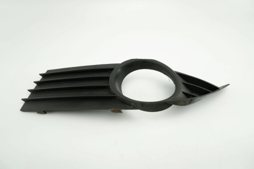 KRATKA ZDERZAKA HALOGENU LEWA RENAULT ESPACE IV (2003-2006) 1.9 DCI