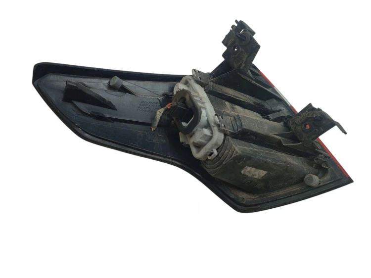 LAMPA PRAWY TYŁ CITROEN C4 PICASSO I LIFT (2010-2013) 1.6 VTI 120KM 9673164