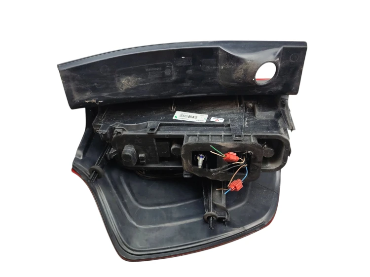 LAMPA PRAWY TYŁ DACIA LOGAN MCV II (2013-2017) 0.9 TCE 90KM 265502081R