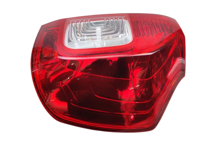 LAMPA PRAWY TYŁ DACIA LOGAN MCV II (2013-2017) 0.9 TCE 90KM 265502081R