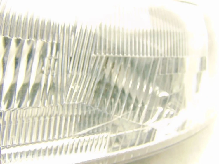 LAMPA LEWY PRZÓD CITROEN XSARA II 1.4