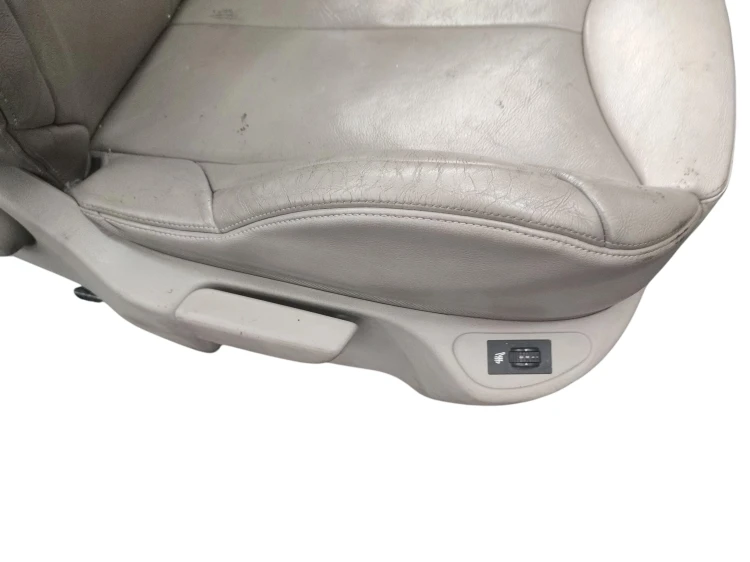 FOTEL PRAWY PRZÓD PEUGEOT 308 I T7 (2007-2011) 2.0 HDI 140KM