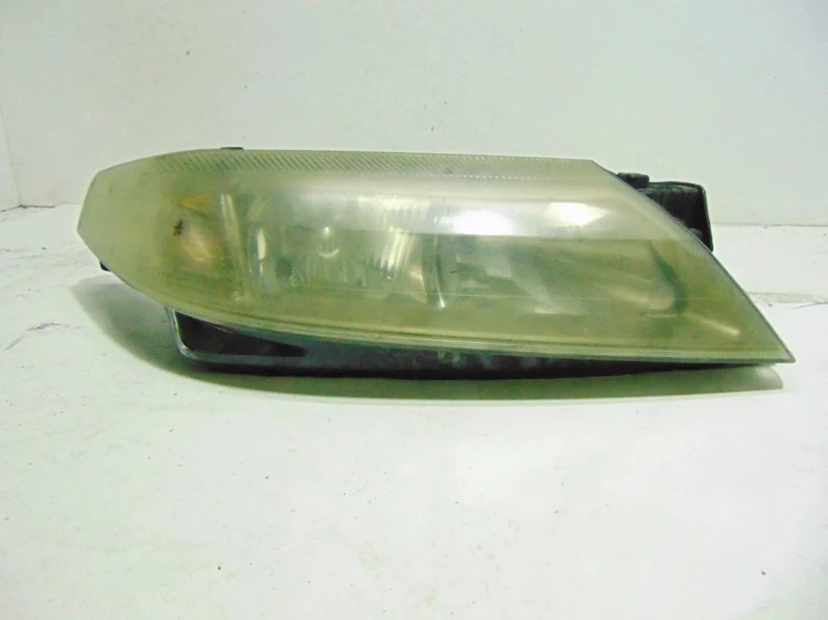 LAMPA PRAWY PRZÓD RENAULT LAGUNA II (2001-2005) 1.8 16V