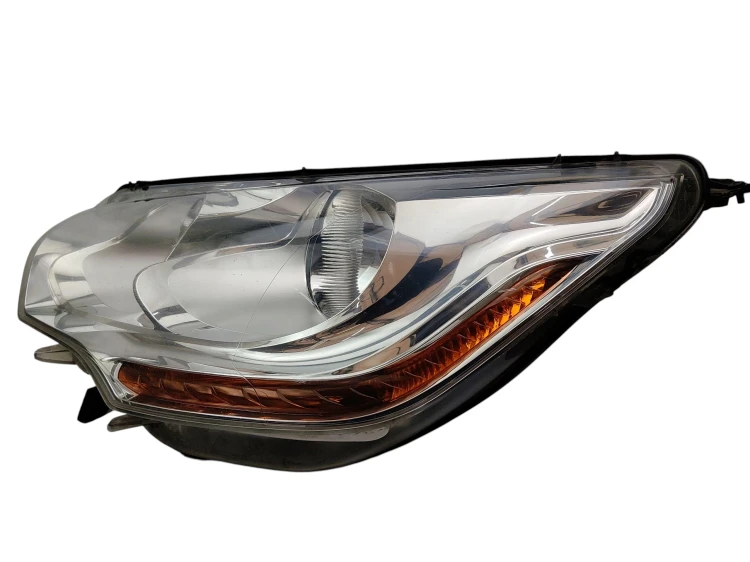 LAMPA PRAWY PRZÓD CITROEN C4 II B7 (2010-2015) 1.6 e-HDI 92KM 9687308280
