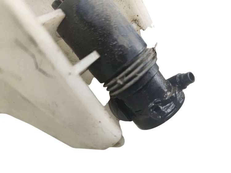 ZBIORNICZEK SPRYSKIWACZY NISSAN JUKE I F15 (2010-2014) 1.6 16V 117KM