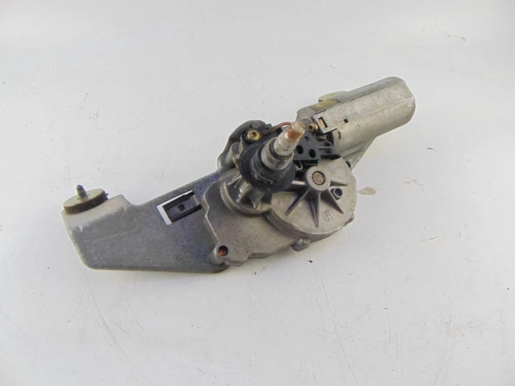 MECHANIZM WYCIERACZKI TYŁ VOLVO V40 I LIFT (1999-2004) 1.9 D 0390201529