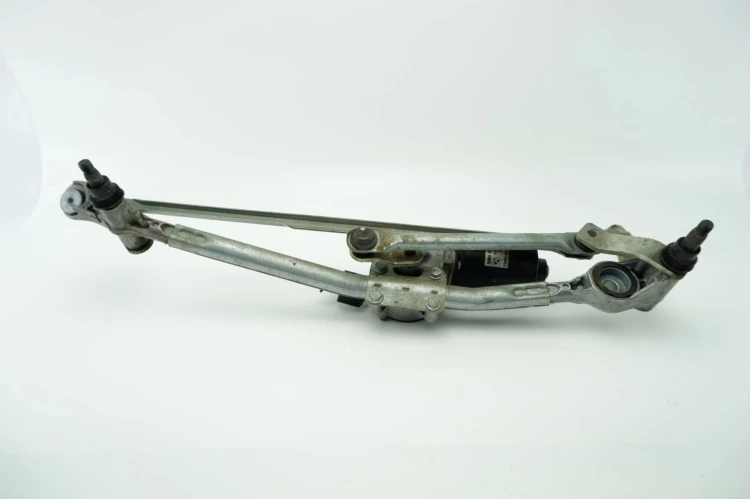 MECHANIZM WYCIERACZEK PRZÓD BMW E90 (2004-2008) 2.0 D 6978263-01