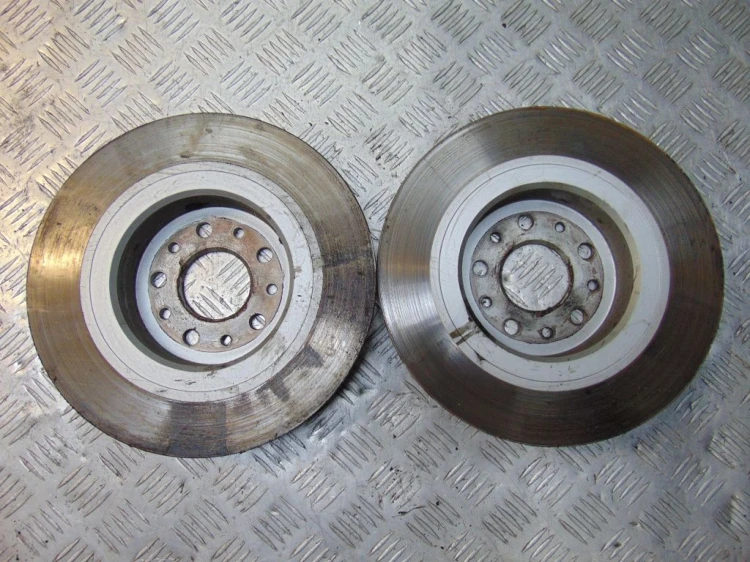 TARCZE HAMULCOWE TYŁ ALFA ROMEO GT (2004-2011) 1.9 JTD 150