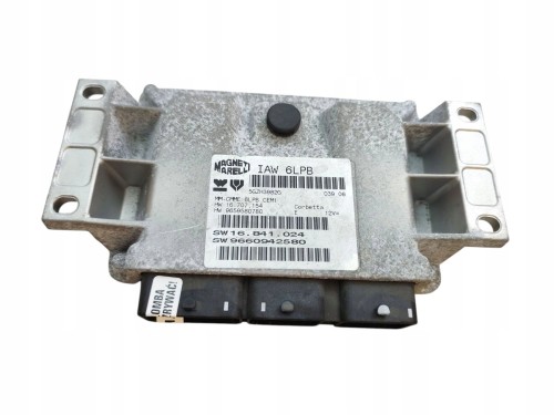 KOMPUTER STEROWNIK SILNIKA PEUGEOT 307 407 CITROEN C4 PICASSO 1.8 16V 125KM