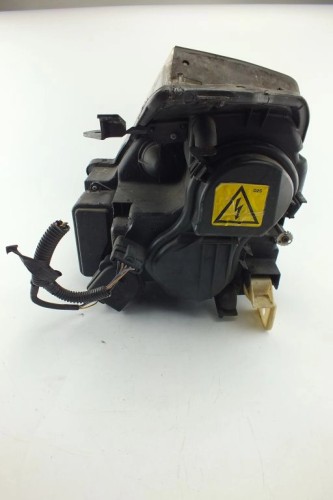 LAMPA PRAWY PRZÓD RENAULT VEL SATIS (2002-2009) 3.0 DCI