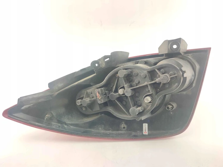 LAMPA PRAWY TYŁ NISSAN PRIMERA P12 (2002-2007) 1.9 DCI 120KM
