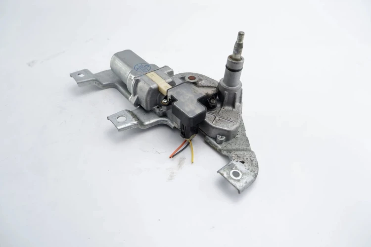 MECHANIZM WYCIERACZKI TYŁ SUZUKI SWIFT IV MK6 1.3 BENZ