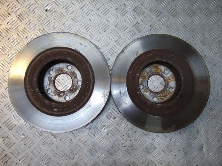 TARCZE HAMULCOWE PRZÓD LEXUS GS III (2005-2011) 3.0 300 249KM