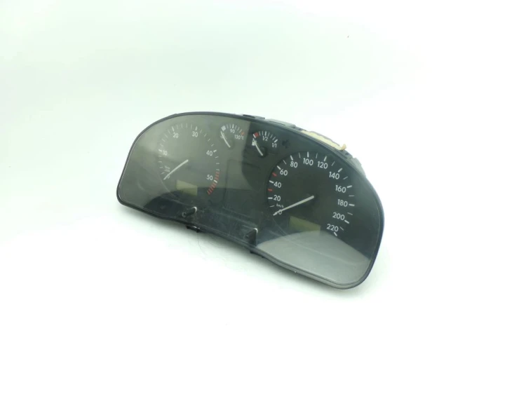 LICZNIK VOLKSWAGEN PASSAT B5 1.9TDI 3B0919880D