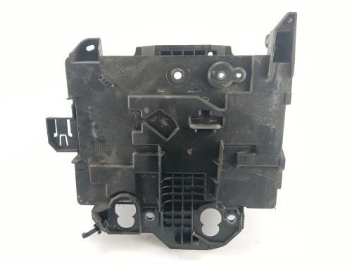 OBUDOWA AKUMULATORA RENAULT CLIO III (2005-2009) 1.5 DCI 86KM 8200314272
