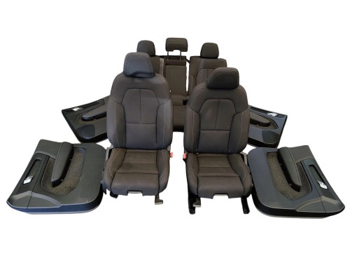 FOTELE KOMPLET VOLVO XC40 RECHARGE LIFT (2022-) E400V12 408KM