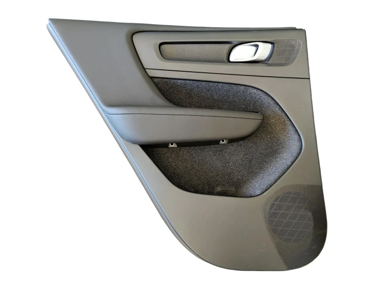 FOTELE KOMPLET VOLVO XC40 RECHARGE LIFT (2022-) E400V12 408KM