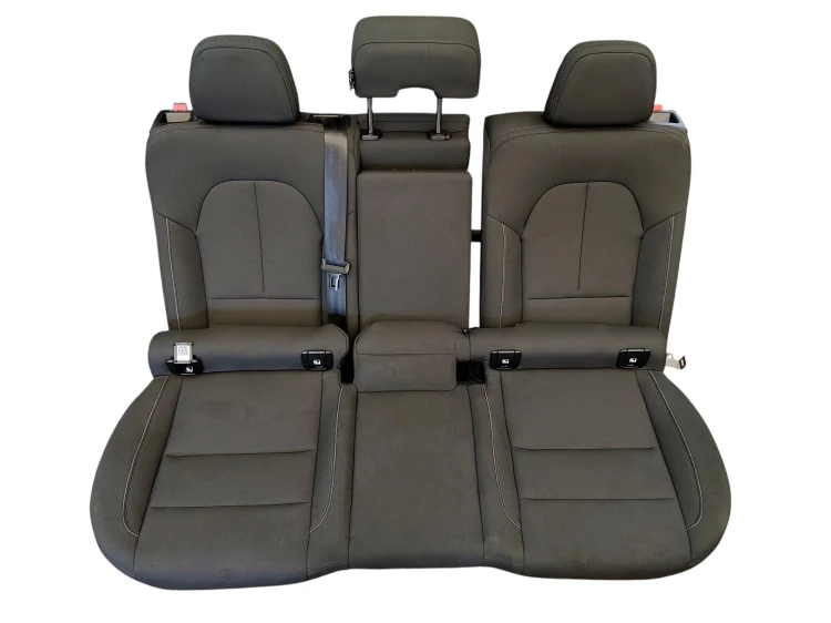 FOTELE KOMPLET VOLVO XC40 RECHARGE LIFT (2022-) E400V12 408KM