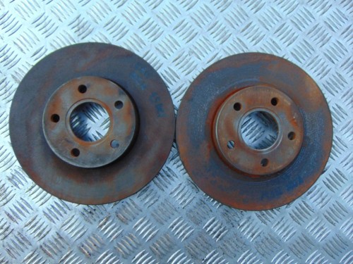 TARCZE HAMULCOWE PRZÓD RENAULT KANGOO III (2008-2013) 1.5 DCI