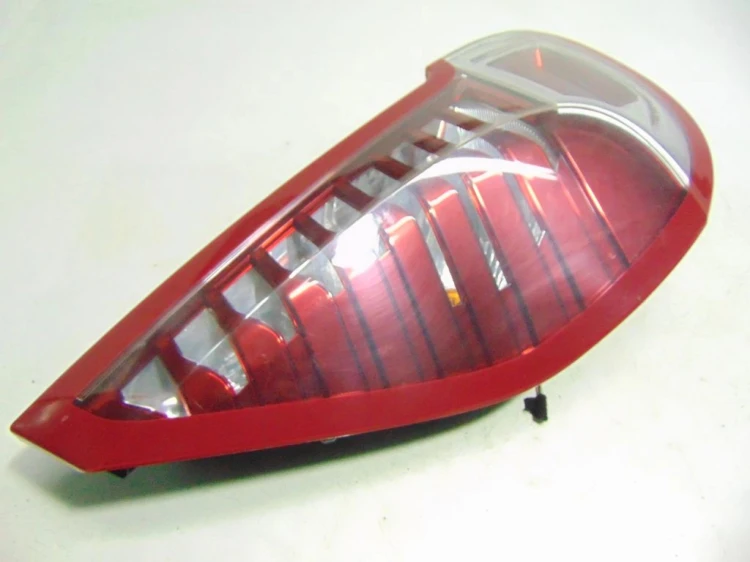 LAMPA LEWY TYŁ RENAULT SCENIC III (2009-2013) 1.6 16V
