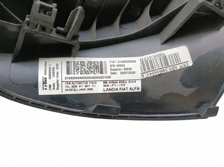 PODUSZKA KOLANOWA ALFA ROMEO MITO (2008-2013) 1.6 JTDM 115KM 01560832690