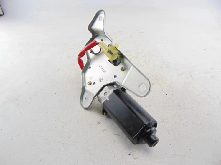 MECHANIZM WYCIERACZKI TYŁ HONDA JAZZ 630417