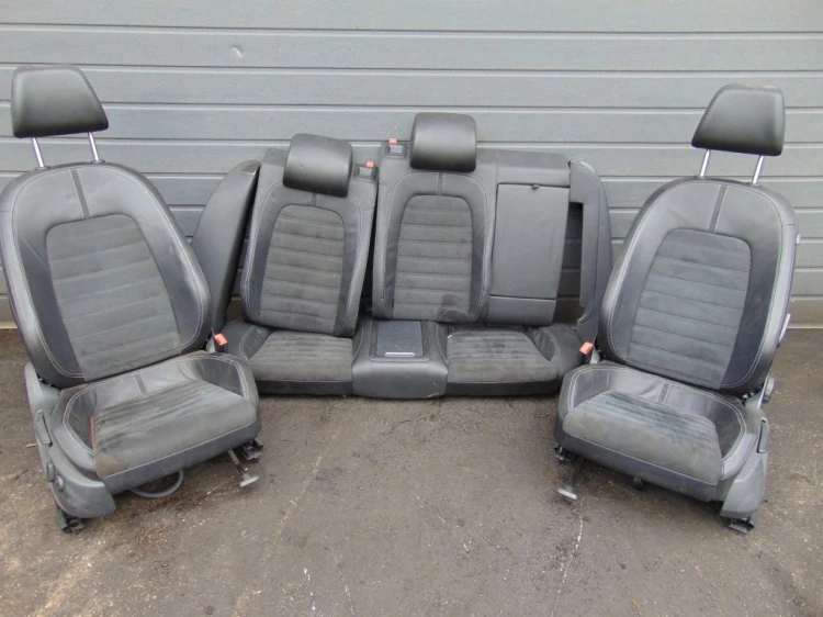 FOTELE KOMPLET VOLKSWAGEN PASSAT CC (2008-2011) 2.0 TDI 140KM