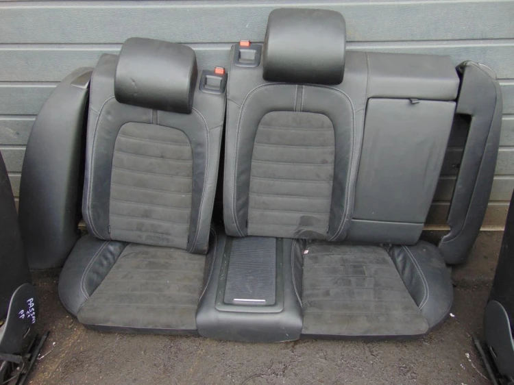 FOTELE KOMPLET VOLKSWAGEN PASSAT CC (2008-2011) 2.0 TDI 140KM