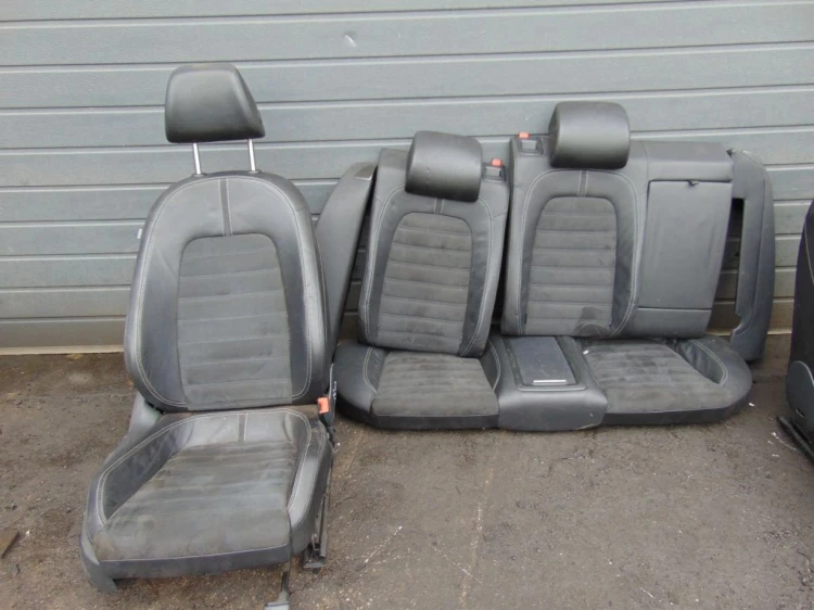 FOTELE KOMPLET VOLKSWAGEN PASSAT CC (2008-2011) 2.0 TDI 140KM