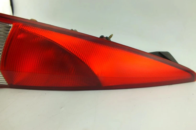 LAMPA LEWY TYŁ FORD MONDEO MK3 (2001-2007) 1S71-13405-C