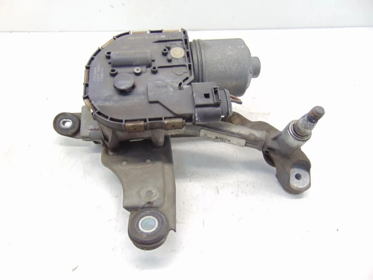 SILNICZEK WYCIERACZKI LEWY PRZÓD FORD GALAXY II LIFT (2010-2015) 2.0 TDCI (