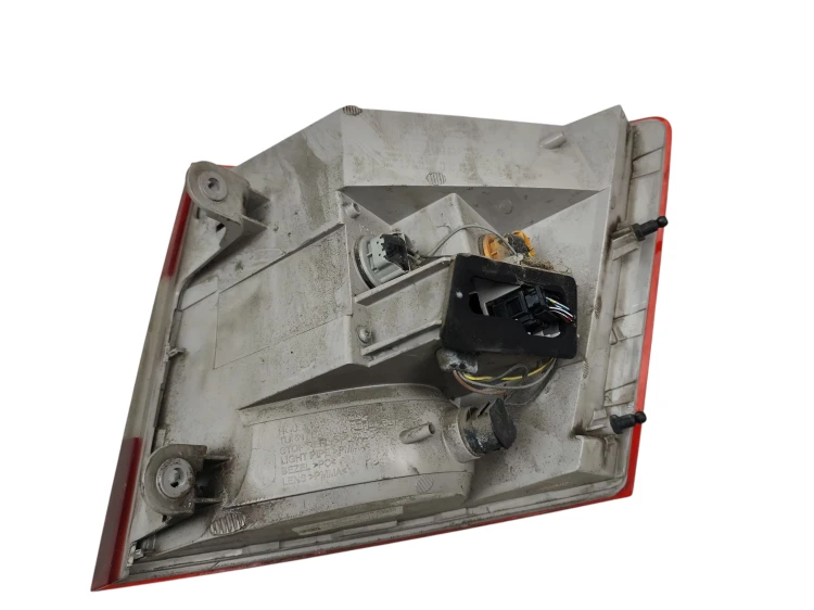 LAMPA LEWY TYŁ SKODA OCTAVIA III LIFT (2016-2020) 1.5 TSI 150KM 5E9945095B