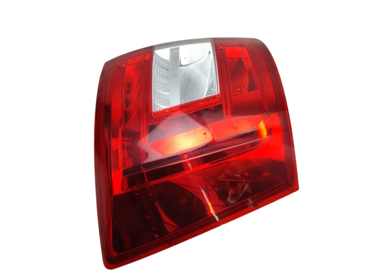 LAMPA LEWY TYŁ SKODA OCTAVIA III LIFT (2016-2020) 1.5 TSI 150KM 5E9945095B
