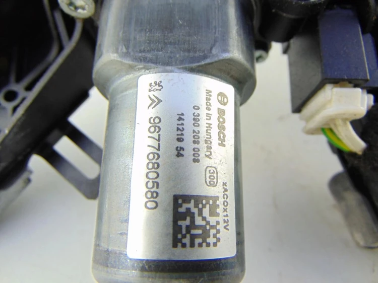 MECHANIZM WYCIERACZKI TYŁ CITROEN C4 PICASSO II (2013-2018) 1.6 E-HDI 96776